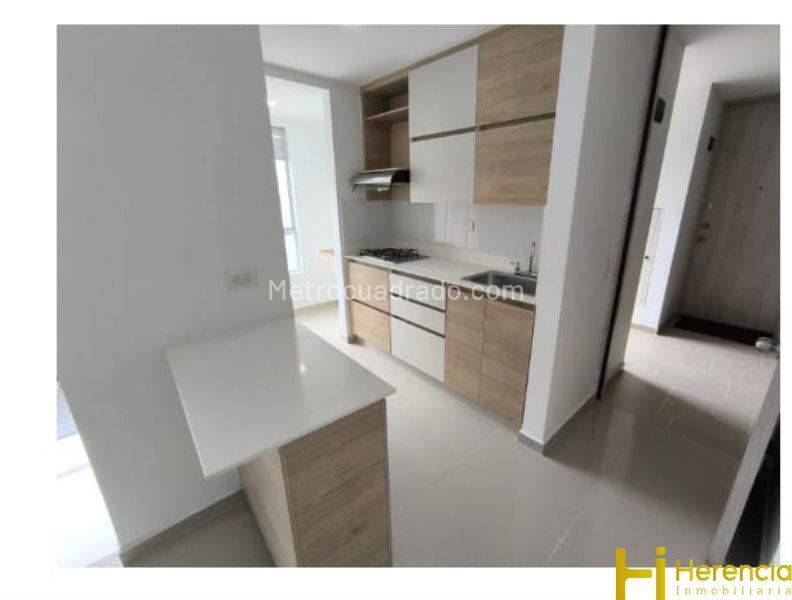 3BR Apartment in Prados De Sabaneta (65 m²)