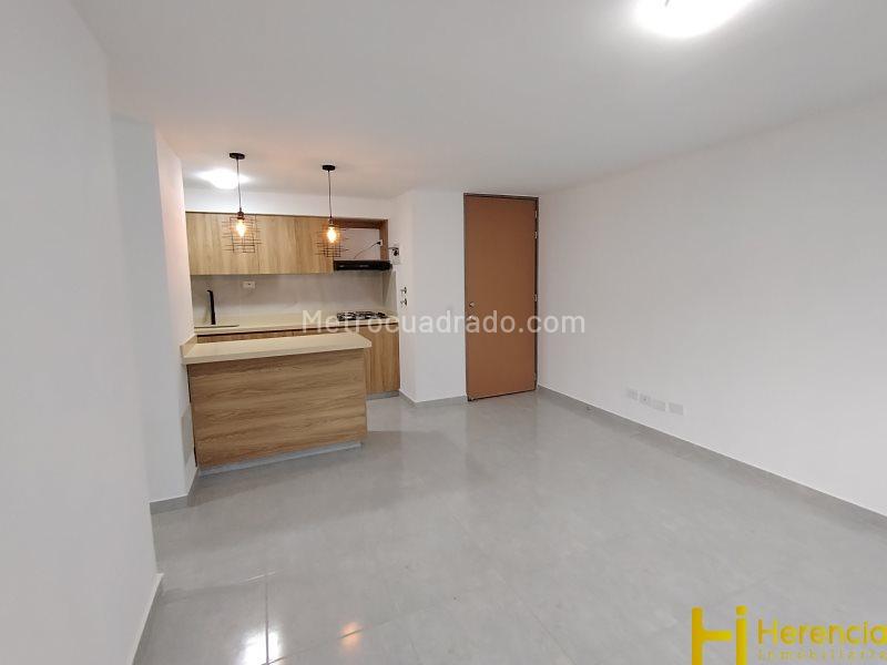 Apartamento en arriendo con 3 habitaciones en Machado - 5