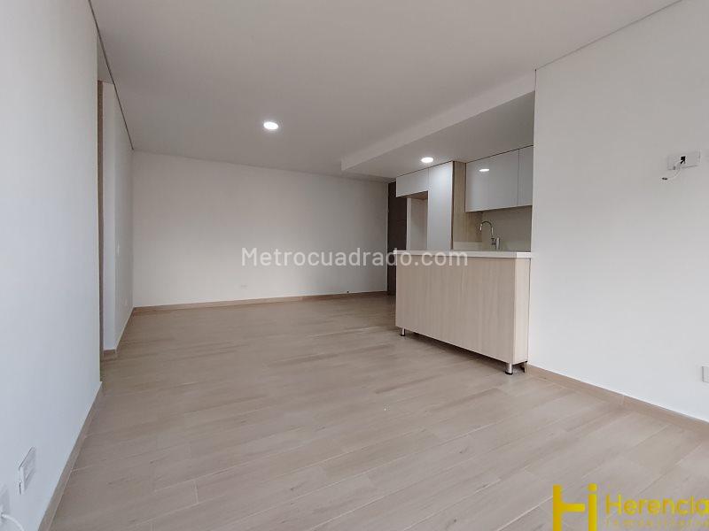 3BR Apartment for Rent in Machado, Copacabana