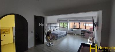 Casa de 4 alcobas en venta en Altos Del Poblado, Medellín, 400 m² · foto 7 de 18