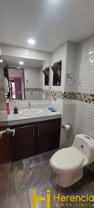 Casa de 4 alcobas en venta en Altos Del Poblado, Medellín, 400 m² · foto 15 de 18