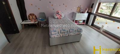 Casa de 4 alcobas en venta en Altos Del Poblado, Medellín, 400 m² · foto 17 de 18