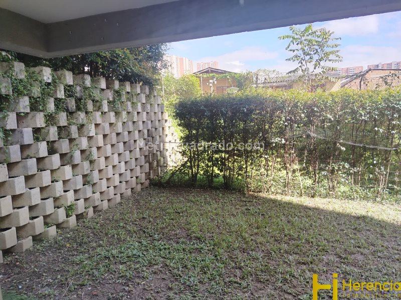 Apartamento de 3 Habitaciones en Unidad Cerrada cerca al Parque de las Chimeneas - 2