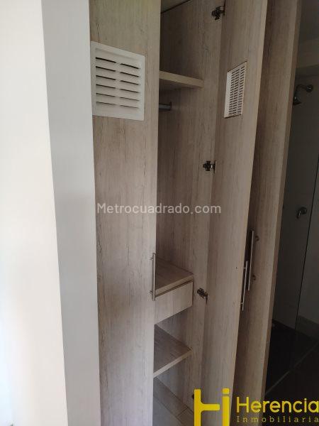 Apartamento de 3 Habitaciones en Unidad Cerrada cerca al Parque de las Chimeneas - 9