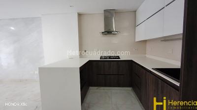 Apartamento de 2 alcobas en arriendo en Laureles, Medellín, 89 m² · foto 2 de 18