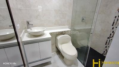 Apartamento de 2 alcobas en arriendo en Laureles, Medellín, 89 m² · foto 13 de 18
