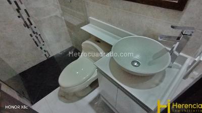 Apartamento de 2 alcobas en arriendo en Laureles, Medellín, 89 m² · foto 17 de 18