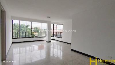 Apartamento en venta en Laureles, Medellín · foto 2 de 14
