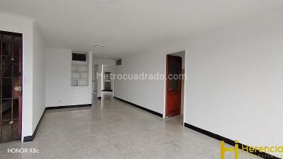 Apartamento en venta en Laureles, Medellín · foto 4 de 14
