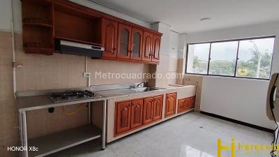 Apartamento en venta en Laureles, Medellín · foto 5 de 14