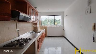 Apartamento en venta en Laureles, Medellín · foto 6 de 14