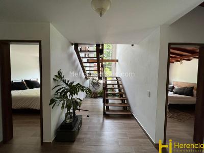 Casa de 5 alcobas en venta en El Chocho, Envigado, 1500 m² · foto 16 de 20