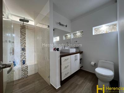 Casa de 5 alcobas en venta en El Chocho, Envigado, 1500 m² · foto 18 de 20