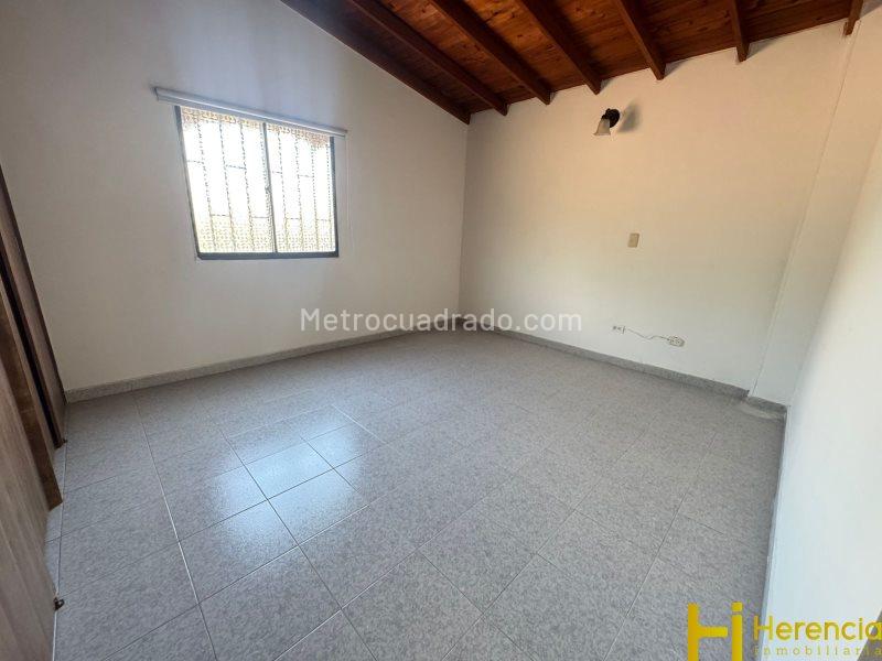 Casa Hermosa de 5 Alcobas en Belén Los Alpes - 2