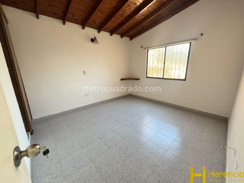 Casa Hermosa de 5 Alcobas en Belén Los Alpes - 4