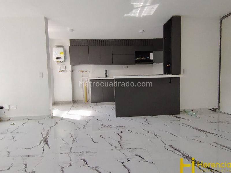 Apartamento en arriendo de 2 alcobas en Machado, Copacabana - 3