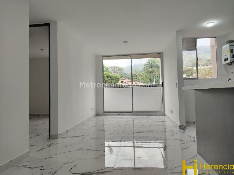 Apartamento en arriendo de 2 alcobas en Machado, Copacabana - 7