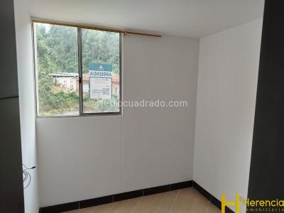 Apartamento de 3 alcobas en arriendo en Belen, Medellín, 58 m² · foto 18 de 20