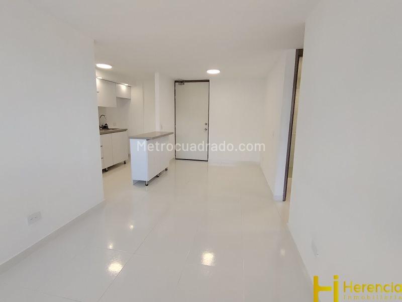 Apartamento en arriendo de 2 alcobas en Machado, Copacabana - 2
