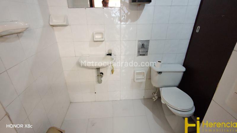 Local y Oficina en Belén Nogal cerca a Unicentro - 5