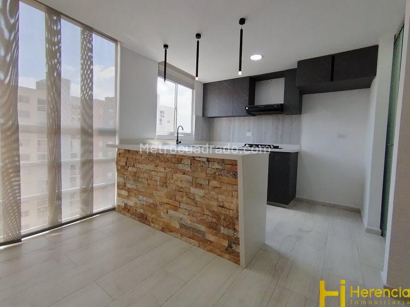 Apartamento en arriendo de 55 m² con 3 habitaciones en Sabaneta - 2