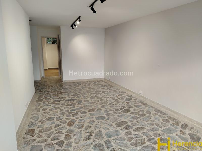 Apartamento de 3 Alcobas en Conquistadores (105 m²) - 5
