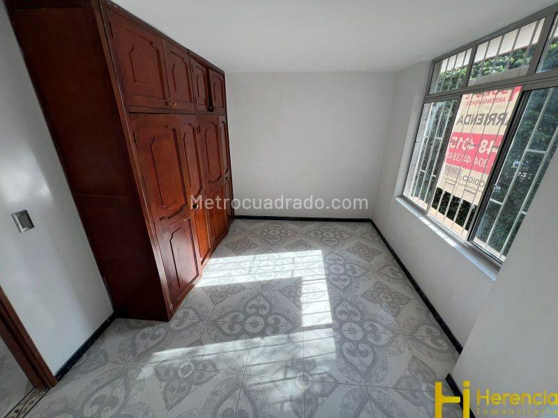 Spacious 3BR Apartment with Jacuzzi in Estadio - 6