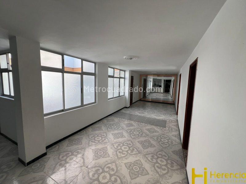 Spacious 3BR Apartment with Jacuzzi in Estadio - 7