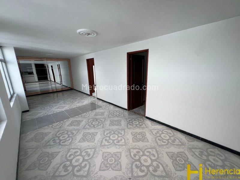 Spacious 3BR Apartment with Jacuzzi in Estadio - 9