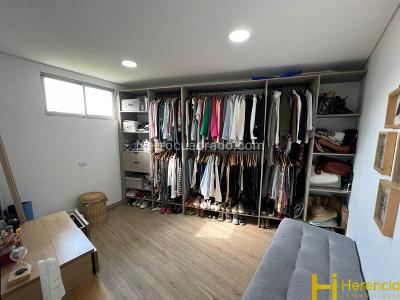 Casa de 4 alcobas en arriendo en Norteamerica, Bello · foto 19 de 20