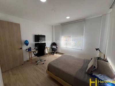 Casa de 4 alcobas en arriendo en Norteamerica, Bello · foto 20 de 20