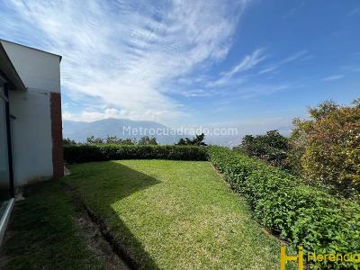 Casa de 4 alcobas en venta en Norteamerica, Bello · foto 14 de 20
