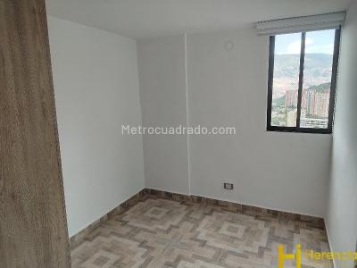 Apartamento de 2 alcobas en arriendo en Calasanz, Medellín, 55 m² · foto 11 de 19