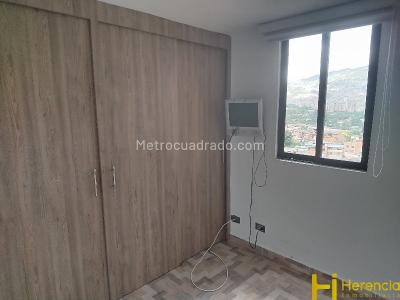 Apartamento de 2 alcobas en arriendo en Calasanz, Medellín, 55 m² · foto 12 de 19