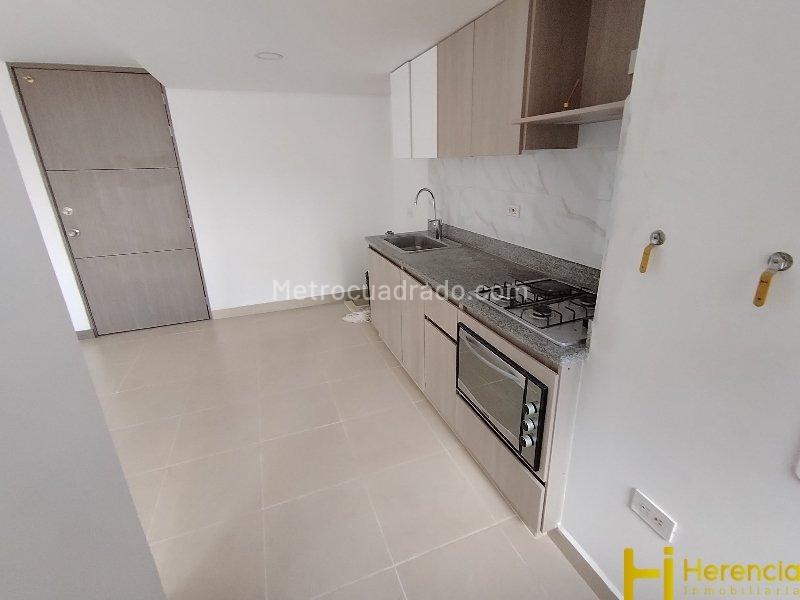 3BR Apartment in Machado (72 m²) - 4