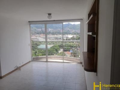 Apartamento de 2 alcobas en arriendo en El Poblado, Medellín, 85 m² · foto 2 de 12