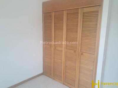 Apartamento de 2 alcobas en arriendo en El Poblado, Medellín, 85 m² · foto 12 de 12