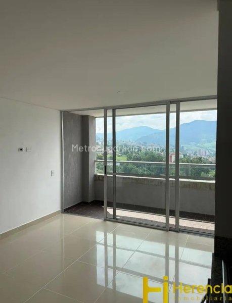 2BR Apartment in Suramerica (67 m²) - 2
