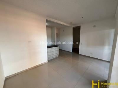 Apartamento de 3 alcobas en venta en Central, Bello, 76 m² · foto 5 de 20