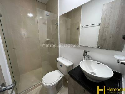 Apartamento de 3 alcobas en venta en Central, Bello, 76 m² · foto 13 de 20