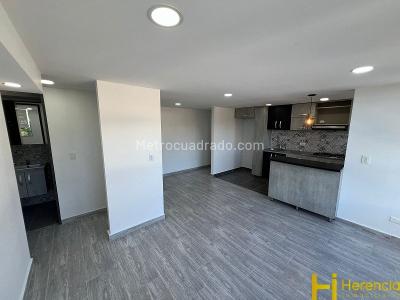 Apartamento de 2 alcobas en venta en La Navarra, Bello, 52 m² · foto 8 de 13