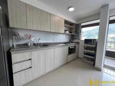 Apartamento de 3 alcobas en venta en La Navarra, Bello, 78 m² · foto 4 de 20