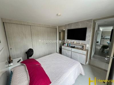 Apartamento de 3 alcobas en venta en La Navarra, Bello, 78 m² · foto 14 de 20