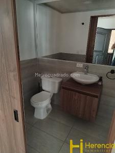 Apartamento de 1 alcoba en arriendo en Los Colores, Medellín, 65 m² · foto 12 de 18
