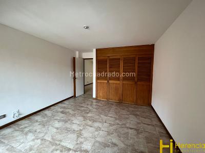 Apartamento en arriendo en Laureles, Medellín · foto 9 de 20