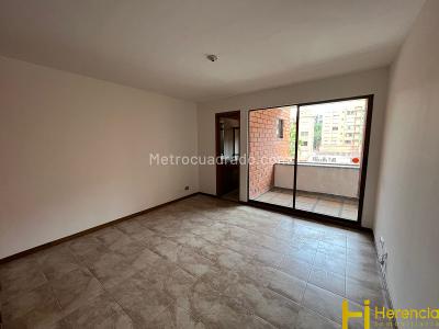 Apartamento en arriendo en Laureles, Medellín · foto 11 de 20