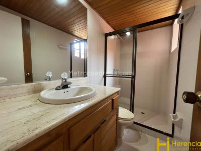 Apartamento en arriendo en Laureles, Medellín · foto 12 de 20
