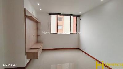 Apartamento de 3 alcobas en arriendo en Los Balsos Nro 2, Medellín, 140 m² · foto 13 de 20