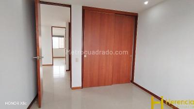Apartamento de 3 alcobas en arriendo en Los Balsos Nro 2, Medellín, 140 m² · foto 14 de 20