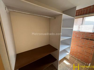 Apartamento de 3 alcobas en venta en Lorena, Medellín, 125 m² · foto 5 de 20